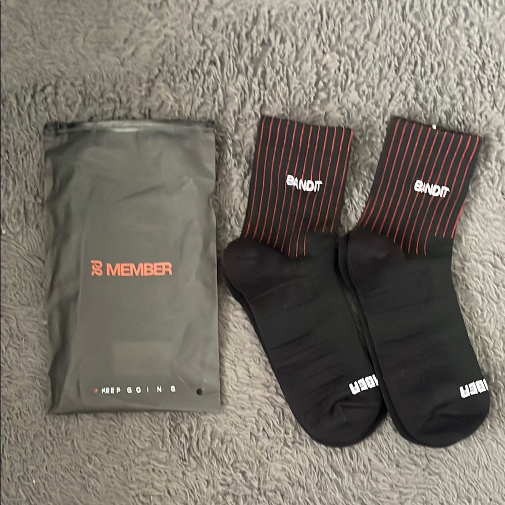 2025 Member Socks, Black and Red Men's Socks, XS/S